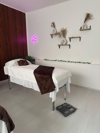 koi spa clinic